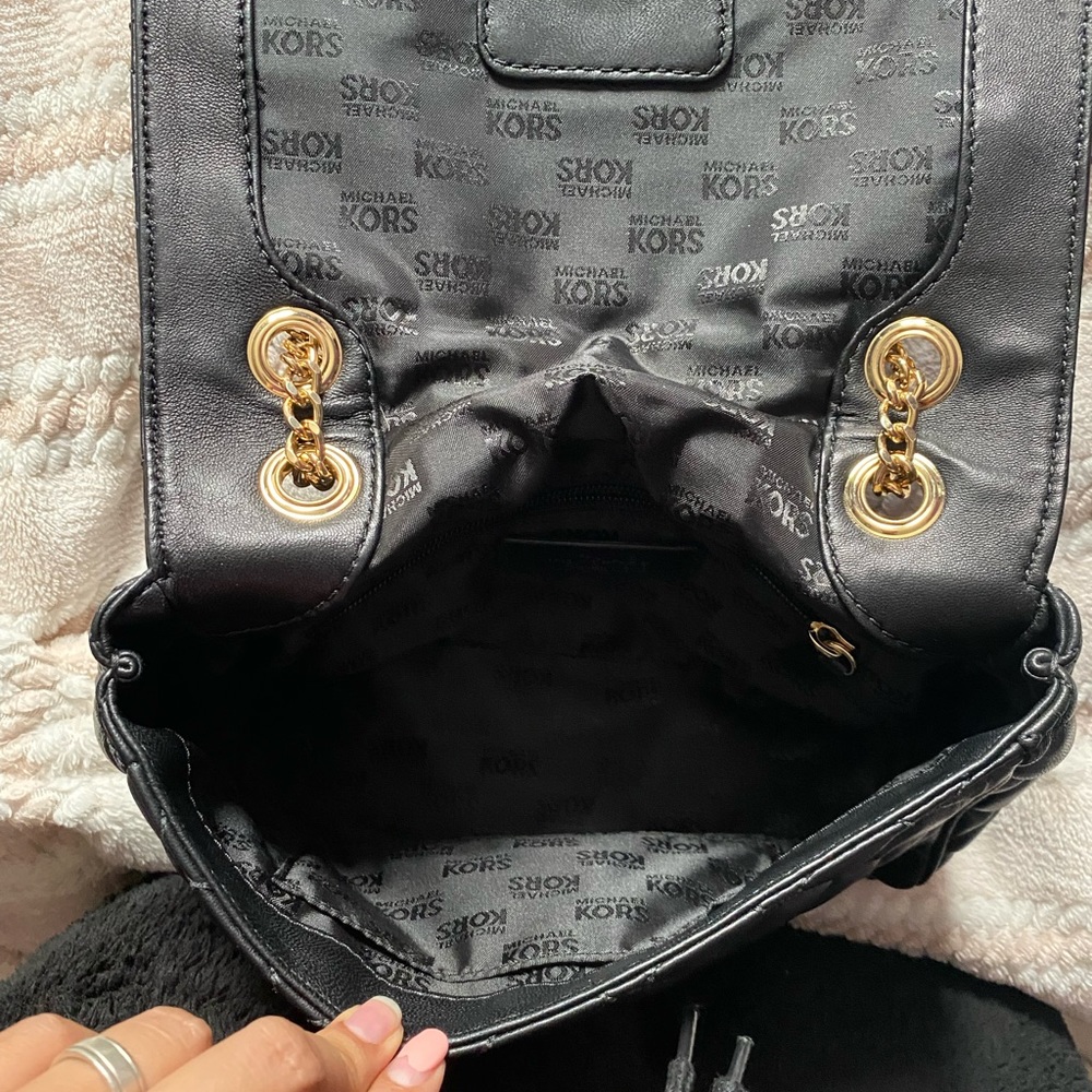 Michael kors tote